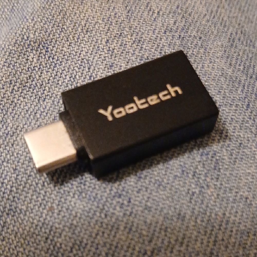 Yootech Black USB Adapter